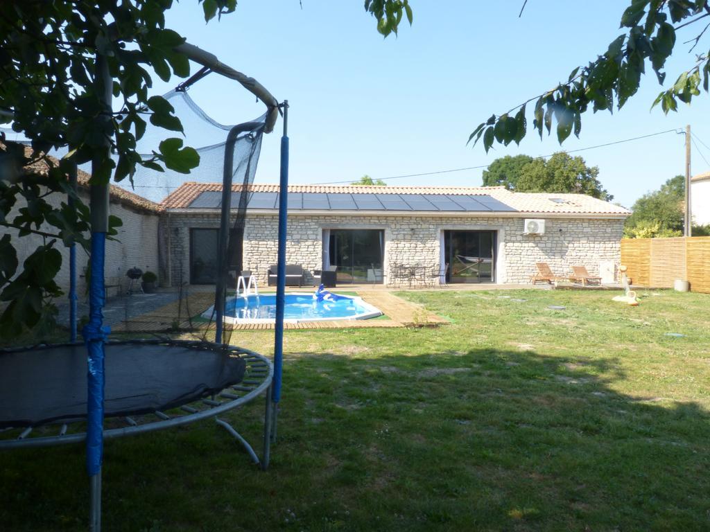 Gite Sud Deux Sevres Marigny  Værelse billede